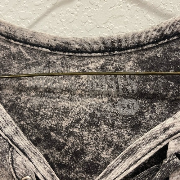 GUNS .N.ROSES 100% Cotton Short Sleeve Top Size Small - Picture 4 of 4